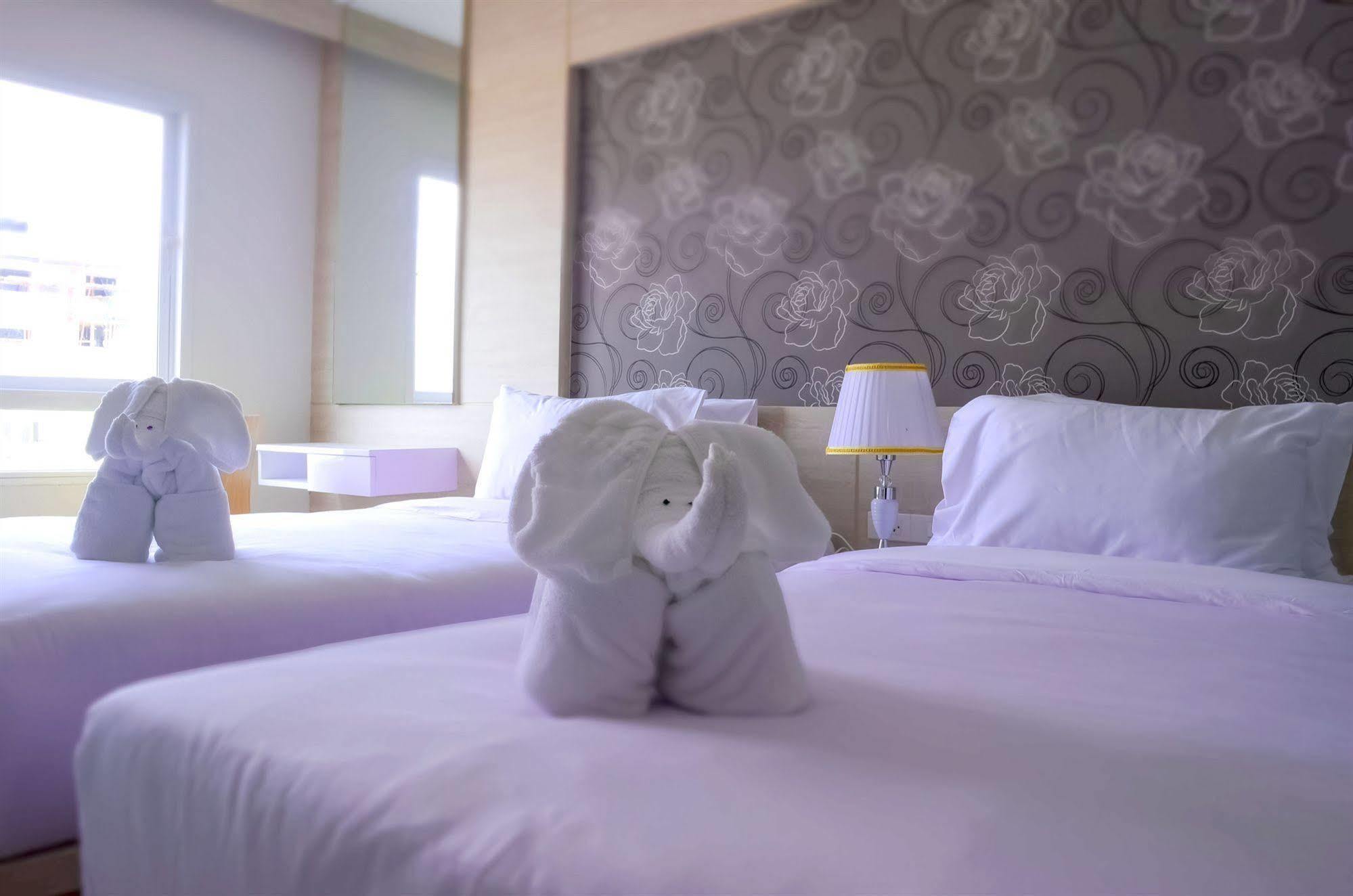 Mirage Express Patong Phuket Hotel Eksteriør billede